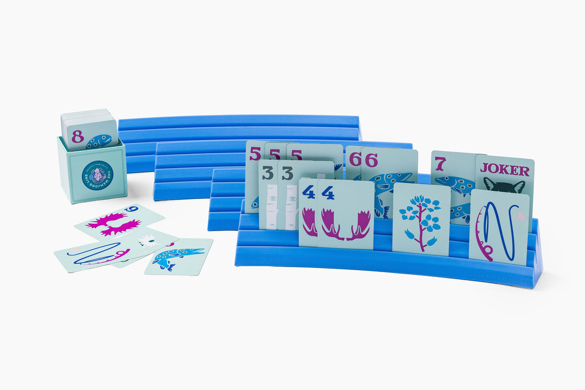 Stackable Plastic Playing Card Racks: Set of 4 with drawstring bag