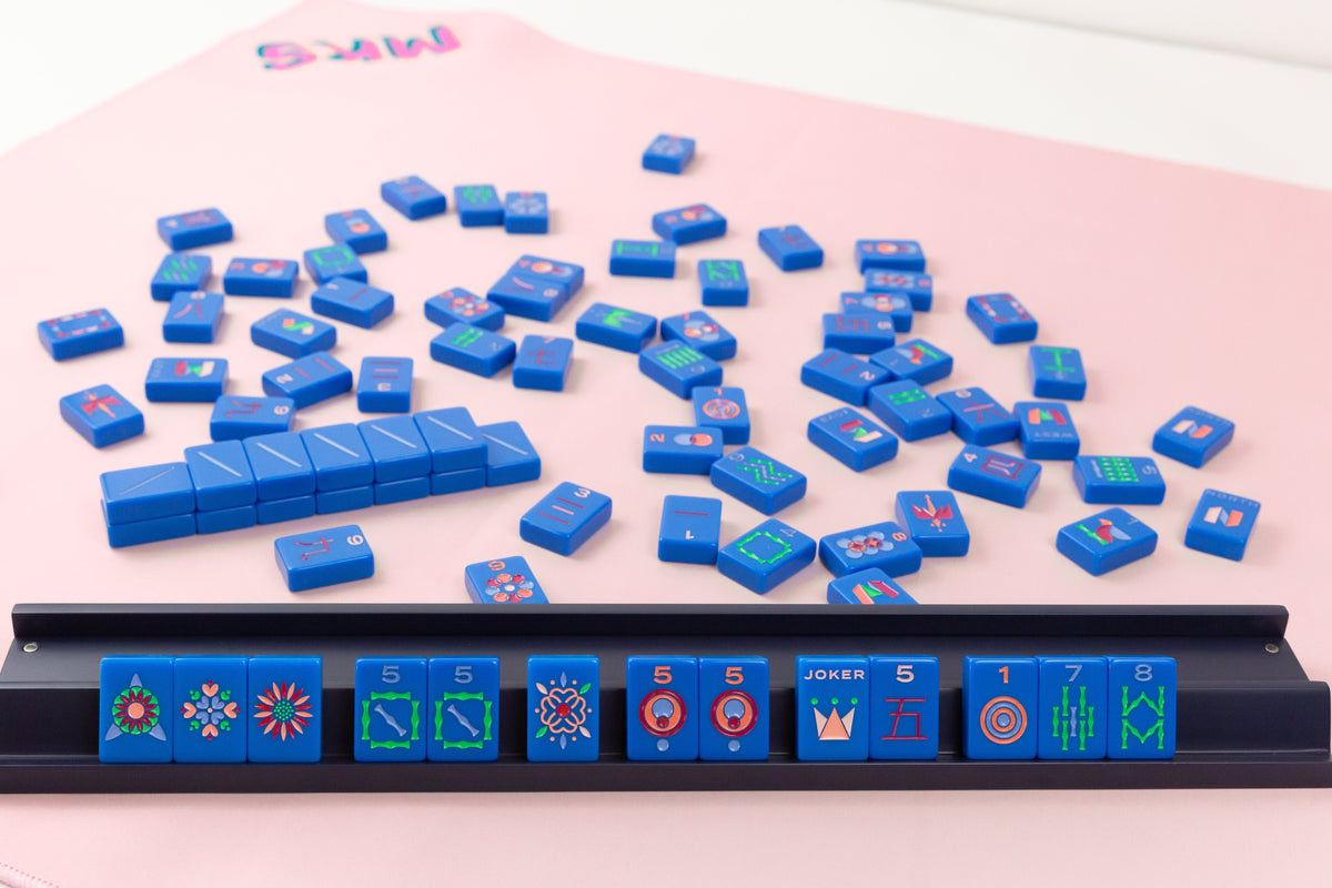 The Minimal Line: Blue-Eyed Jack Mahjong Tiles