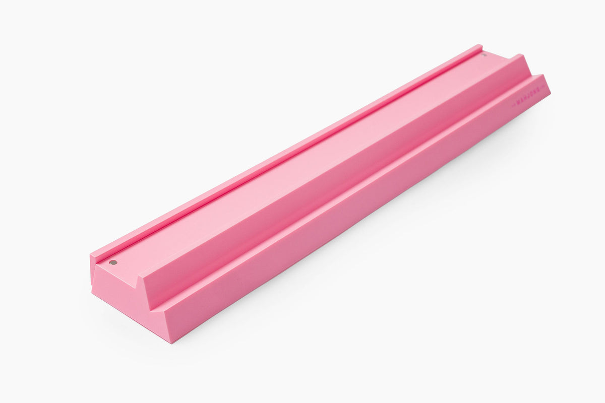 Stackable Plastic Mahjong Rack and Pusher: Set of 4 with drawstring bag