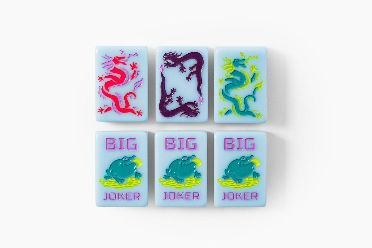 The Classic Line: Cornflower Blue Mahjong Tiles