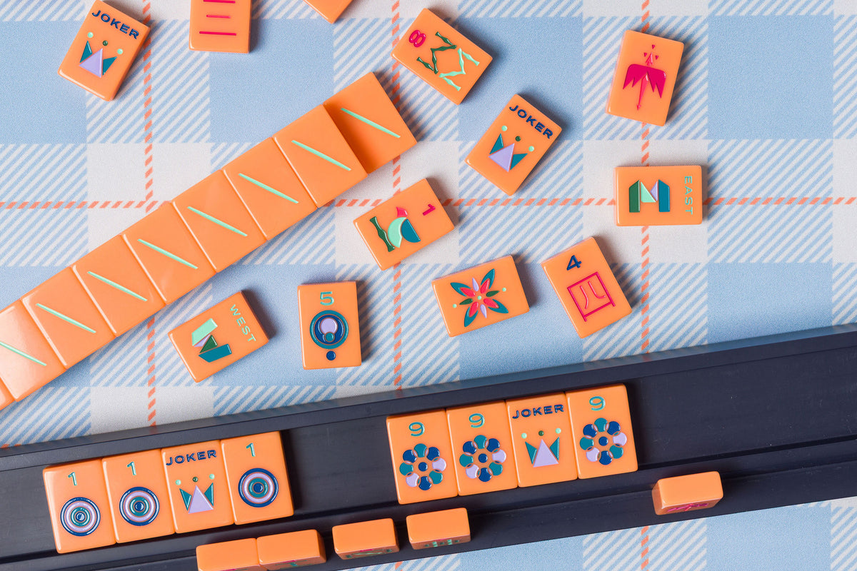 The Minimal Line: Barney Orange Mahjong Tiles